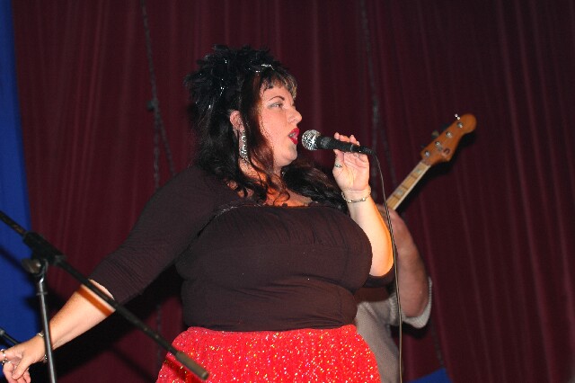 min 2005 11 25 riot 309
